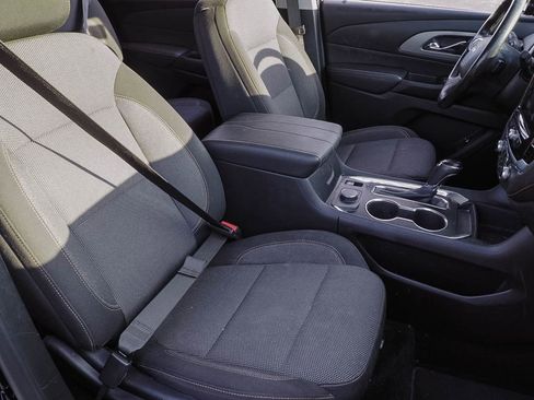 Certified 2020 Chevrolet Traverse LT FWD image 8