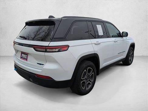 Used 2022 Jeep Grand Cherokee Trailhawk w/ Advanced Protech Group II image 5