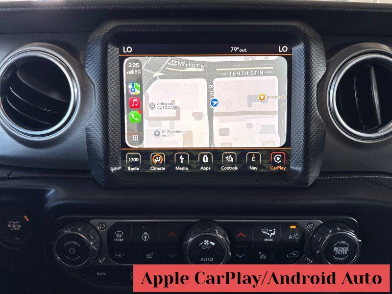 Used 2019 Jeep Wrangler Unlimited Sahara AWD/4WD image 21