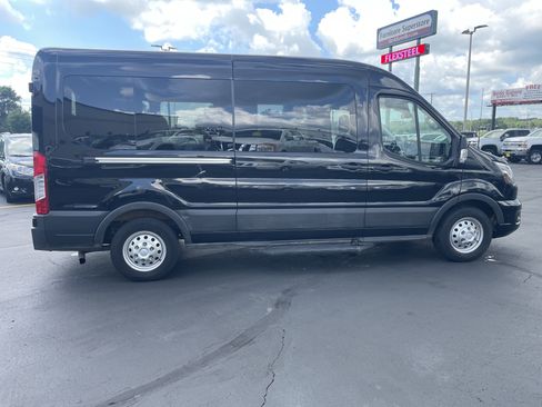 Used 2023 Ford Transit 350 XLT image 6