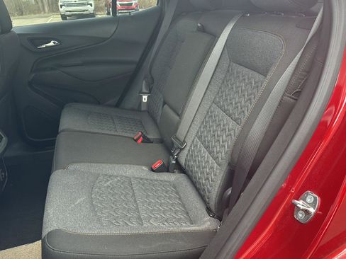 Used 2024 Chevrolet Equinox LT image 12
