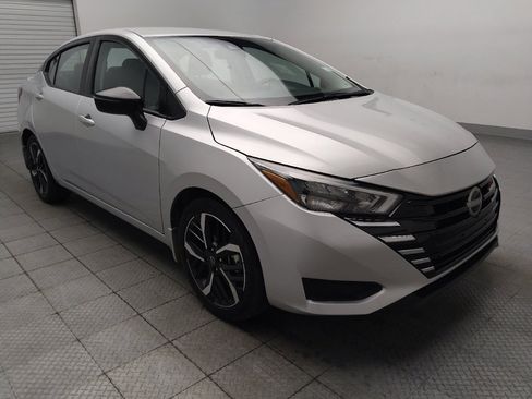 Used 2025 Nissan Versa SR w/ Trunk Package FWD image 13