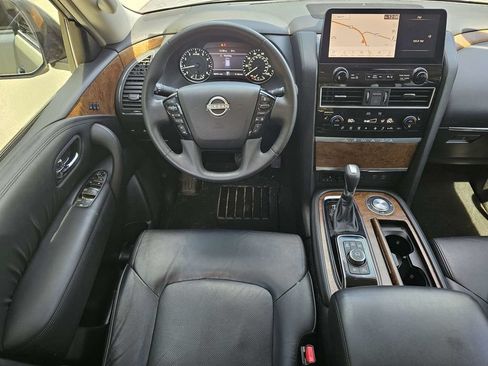 Used 2023 Nissan Armada SL w/ Captain's Chairs Package RWD image 17