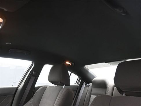 Used 2023 Dodge Charger SXT image 2