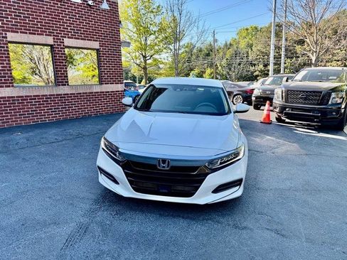 Used 2019 Honda Accord LX image 2
