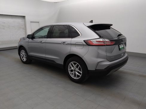 Used 2024 Ford Edge SEL image 5