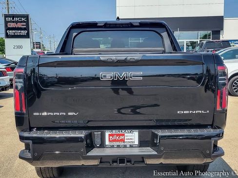 New 2025 GMC Sierra EV Denali image 6