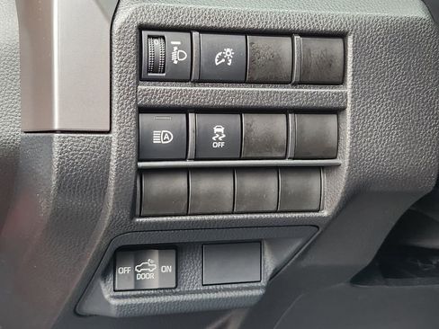 Used 2025 Toyota Tacoma TRD Sport AWD/4WD image 13