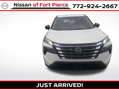 Certified 2024 Nissan Rogue S FWD image 1