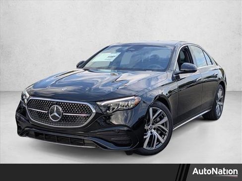 New 2026 Mercedes-Benz E 450 4MATIC Sedan image 1