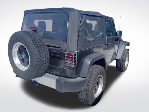 Used 2017 Jeep Wrangler Sport w/ Connectivity Group image 37