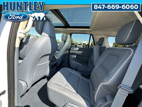 Used 2022 Lincoln Navigator Black Label AWD/4WD image 19