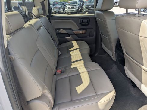 Used 2018 GMC Sierra 1500 SLT w/ SLT Premium Package AWD/4WD image 25