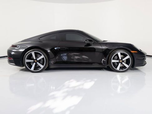 Certified 2025 Porsche 911 Carrera image 11