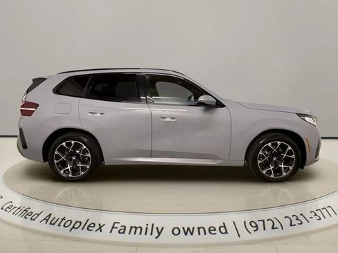 Used 2025 BMW X3 xDrive30i AWD/4WD image 6