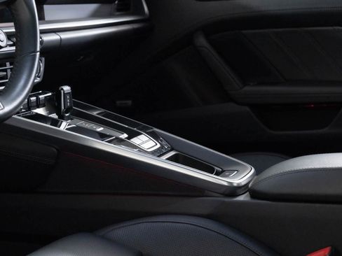 Used 2021 Porsche 911 Turbo image 6