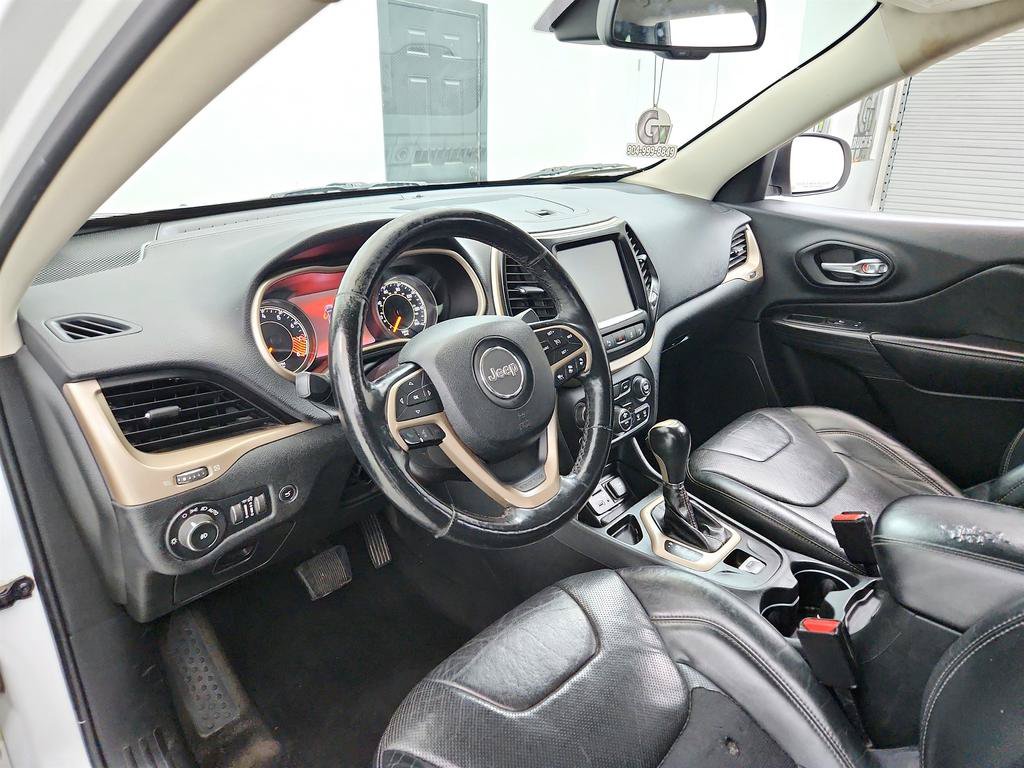 Used 2014 Jeep Cherokee Limited w/ Technology Group FWD image 13