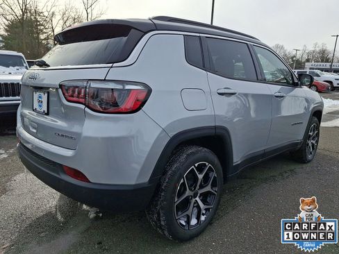 New 2026 Jeep Compass Limited AWD/4WD image 3