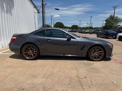 Used 2013 Mercedes-Benz SL 550 image 8
