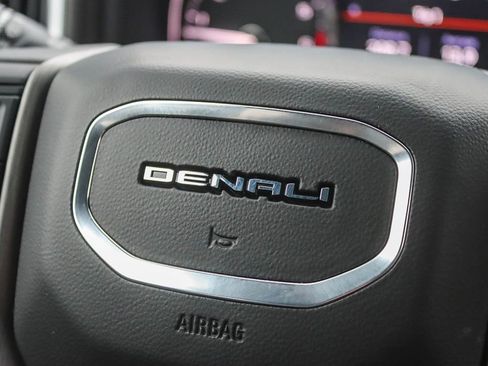 Used 2022 GMC Sierra 1500 Denali w/ Denali Reserve Package image 31