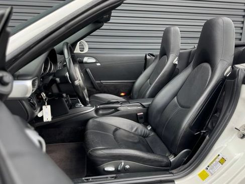 Used 2009 Porsche 911 Carrera 4S AWD/4WD image 5