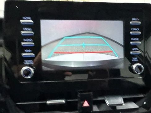 Used 2023 Toyota Camry SE FWD image 2