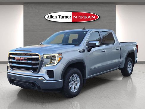 Used 2021 GMC Sierra 1500 SLE image 3