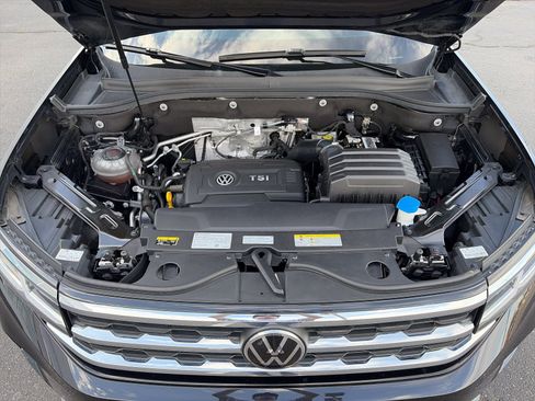 Used 2023 Volkswagen Atlas SEL AWD/4WD image 31