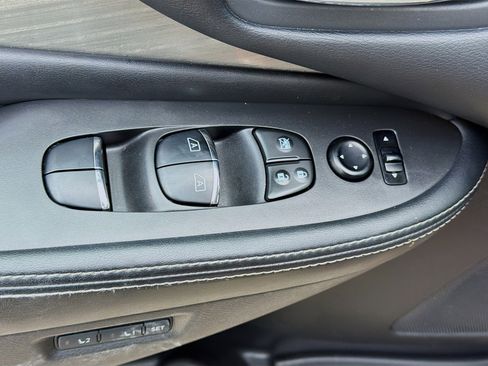 Used 2015 Nissan Murano SL w/ SL Technology Package image 23