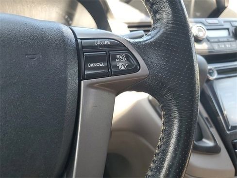 Used 2014 Honda Odyssey EX-L image 17