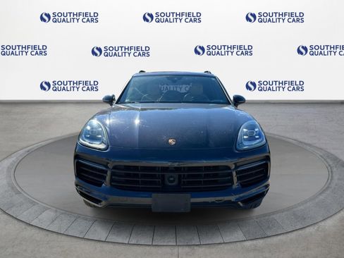 Used 2020 Porsche Cayenne AWD/4WD image 9