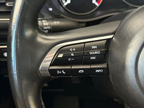 Used 2024 MAZDA MAZDA3 s FWD image 24