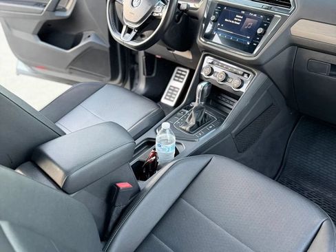 Used 2019 Volkswagen Tiguan SEL Premium R-Line FWD image 13