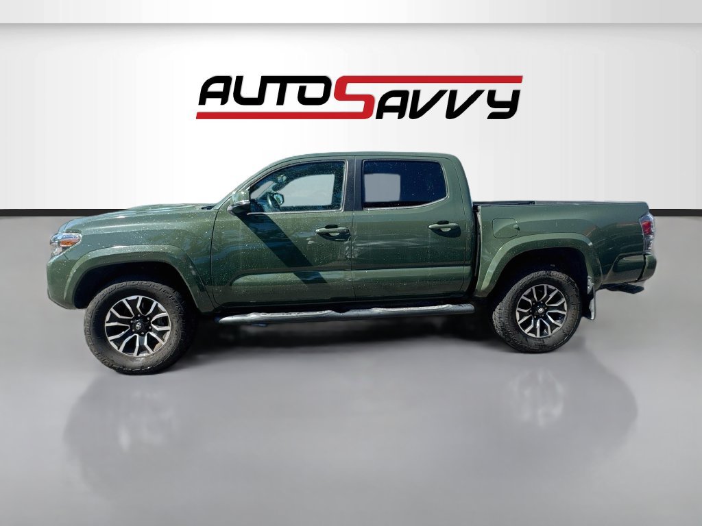 Used 2021 Toyota Tacoma TRD Sport w/ Technology Package RWD image 4