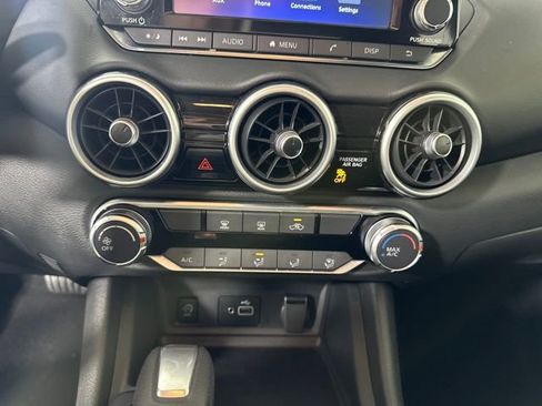 Used 2025 Nissan Sentra S image 23