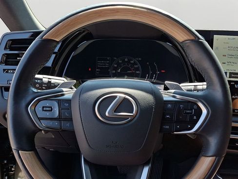 Used 2024 Lexus RX 350 Premium w/ Accessory Package (Z1) AWD/4WD image 21