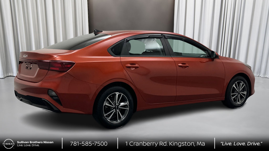 Used 2023 Kia Forte LXS FWD image 5