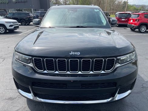 Used 2023 Jeep Grand Cherokee L Laredo w/ Luxury Tech Group I image 5