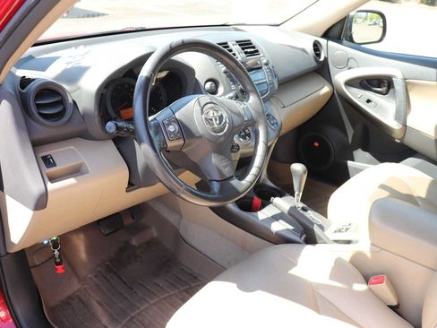 Used 2011 Toyota RAV4 Limited w/ Limited Extra Value Pkg AWD/4WD image 11
