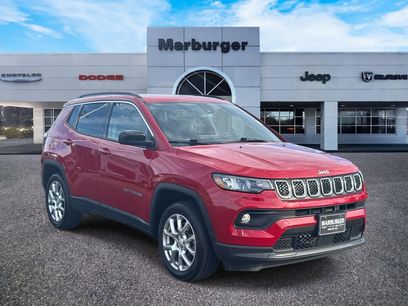 Used 2023 Jeep Compass Latitude w/ Sun and Sound Group