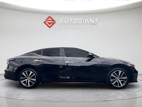 Used 2019 Nissan Maxima 3.5 SL w/ Floor Mat Group FWD image 11