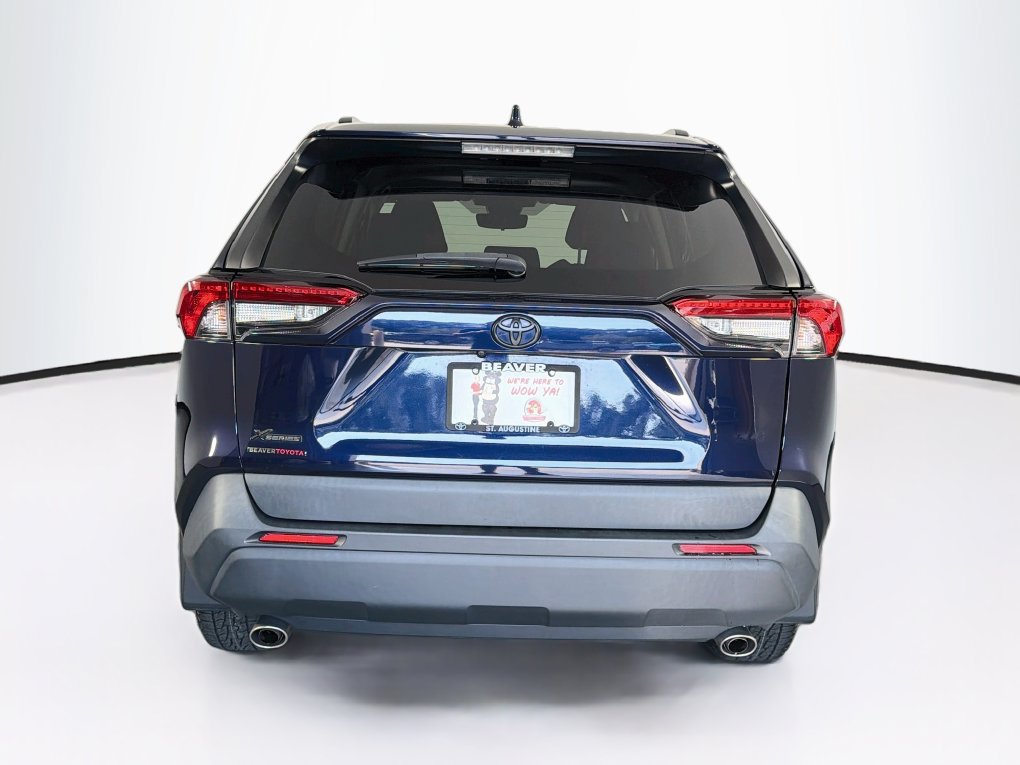 Used 2024 Toyota RAV4 XLE FWD image 8