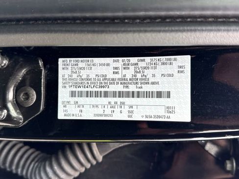 Used 2020 Ford F150 XLT w/ Equipment Group 302A Luxury AWD/4WD image 22