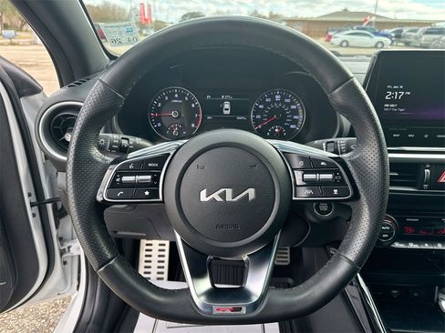 Used 2024 Kia Forte GT-Line w/ GT-Line Premium Package image 16