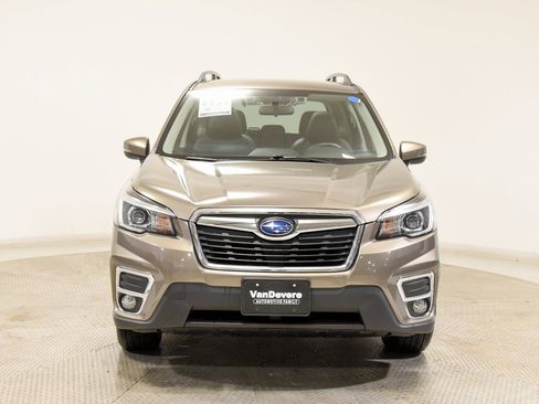 Used 2020 Subaru Forester Limited image 3