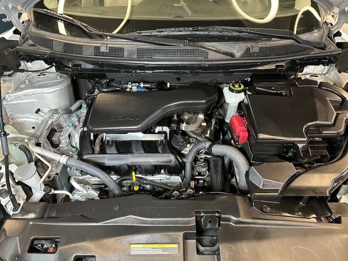 Used 2020 Nissan Rogue Sport SL w/ Premium Package FWD image 24