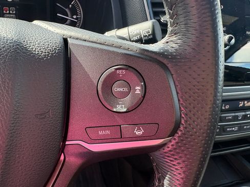 Used 2023 Honda Passport EX-L image 16