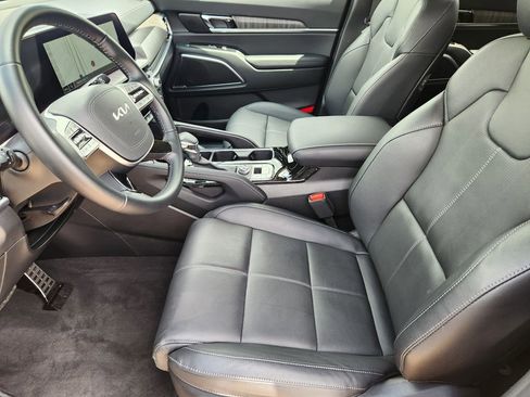 Used 2025 Kia Telluride SX image 19
