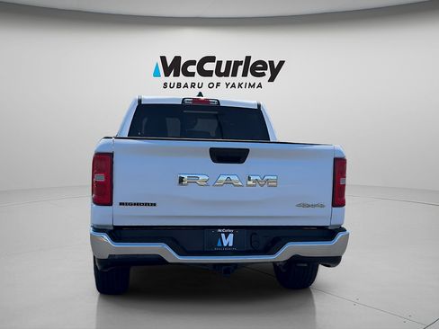Used 2025 RAM 1500 Big Horn AWD/4WD image 5