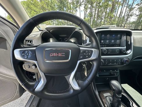 Certified 2022 GMC Canyon Elevation w/ Trailering Package RWD image 11